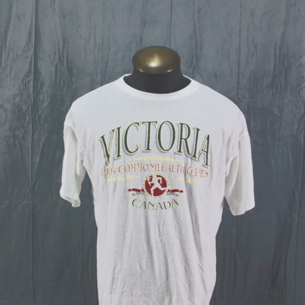 Vintage Graphic T-shirt - Victoria 1994 Commonwealth Games Puffer - Men's XL